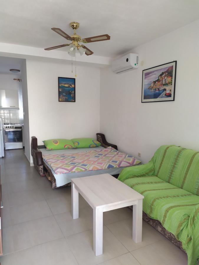 Apartmani Vjeko Vir Luaran gambar