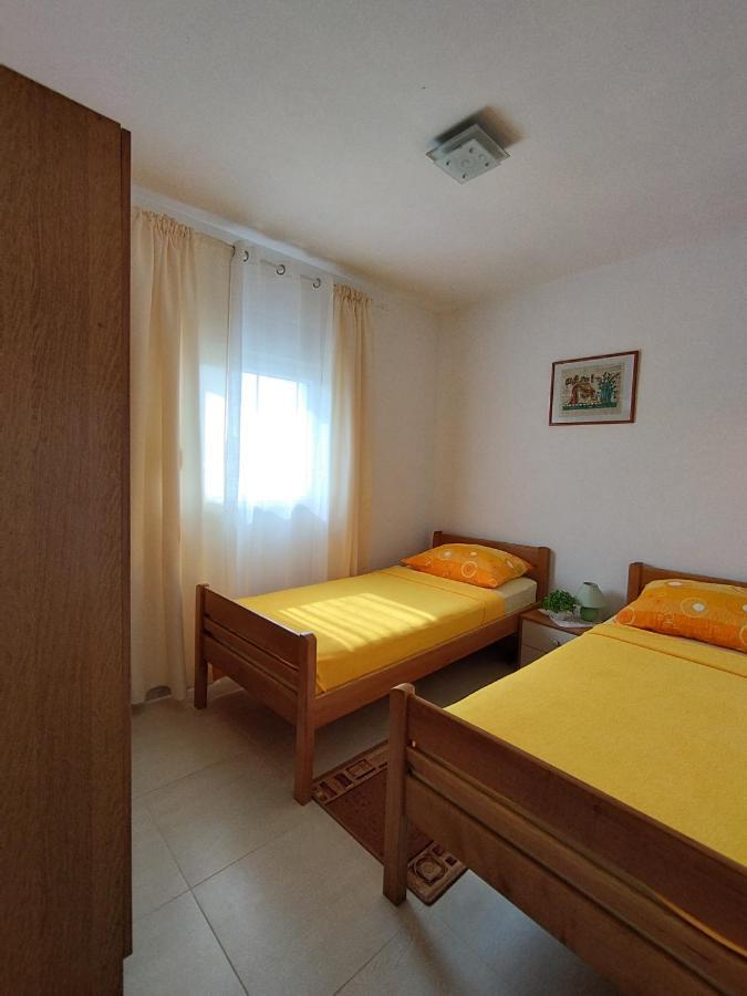 Apartmani Vjeko Vir Luaran gambar