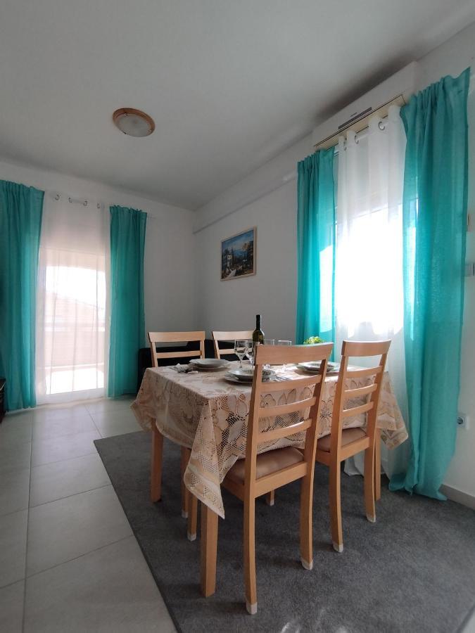 Apartmani Vjeko Vir Luaran gambar