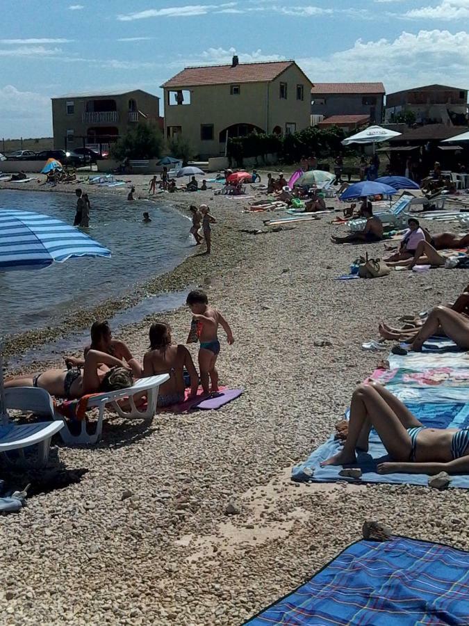 Apartmani Vjeko Vir Luaran gambar